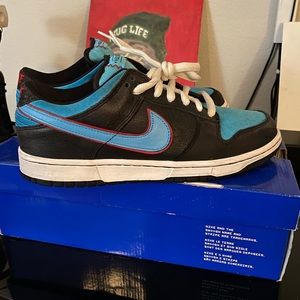 nike sb dunk low pro, daryl angel pro model charcoal and blue size 9.5